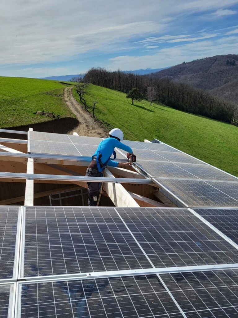 Construction de centrales photovoltaïques